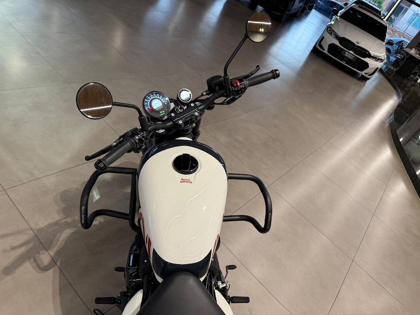 Foto do veículo ROYAL ENFIELD SHOTGUN 650 DRILL GREEN  650CC ABS 2026 900 KM 31.000,00