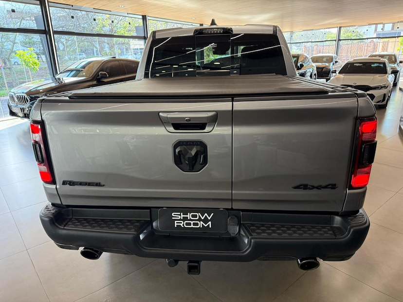 Foto do veículo RAM 1500  REBEL HEMI 2022 95.300 KM 299.000,00