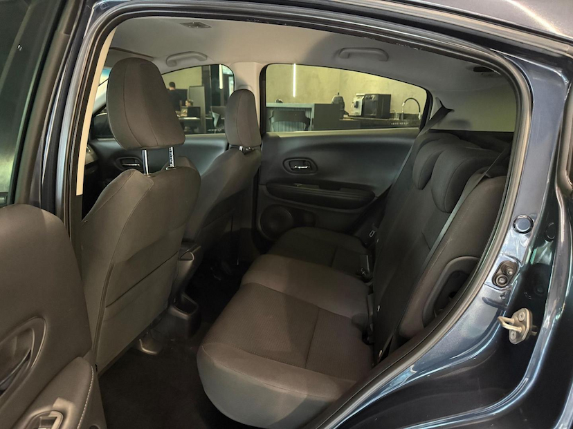 Foto do veículo HONDA HR-V HR-V EX CVT 2020 53.900 KM 103.000,00