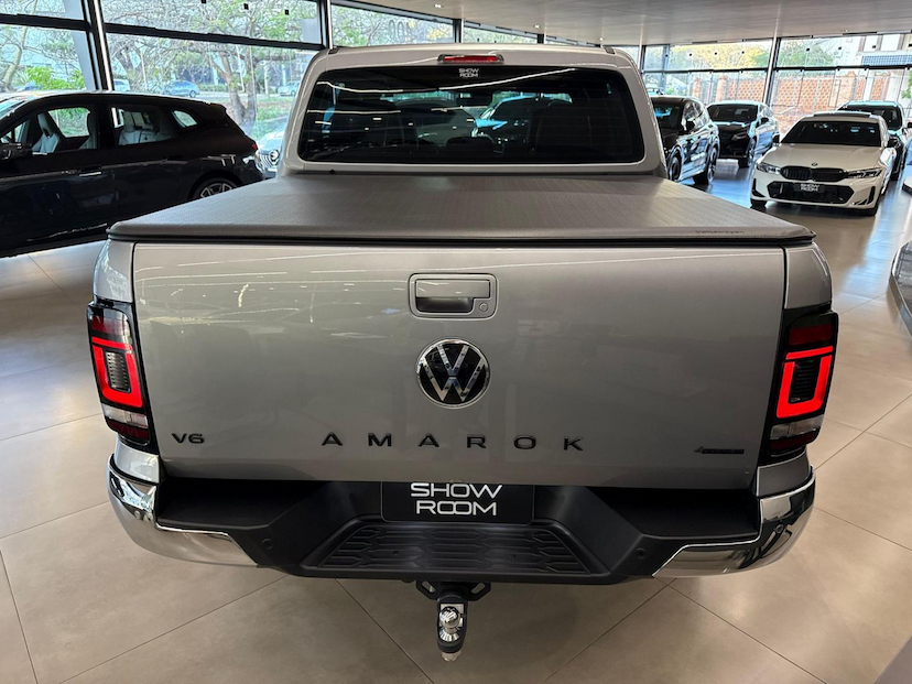 Foto do veículo VOLKSWAGEN AMAROK  V6 HIGH 2025 17.000 KM 305.000,00