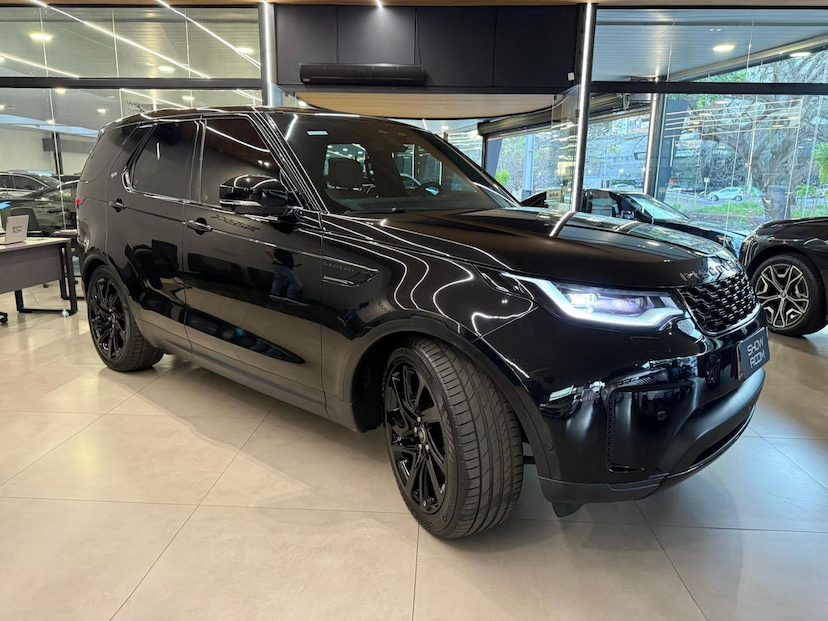 Foto do veículo LAND ROVER DISCOVERY DISC D300 HSE 2021 62.500 KM 380.000,00