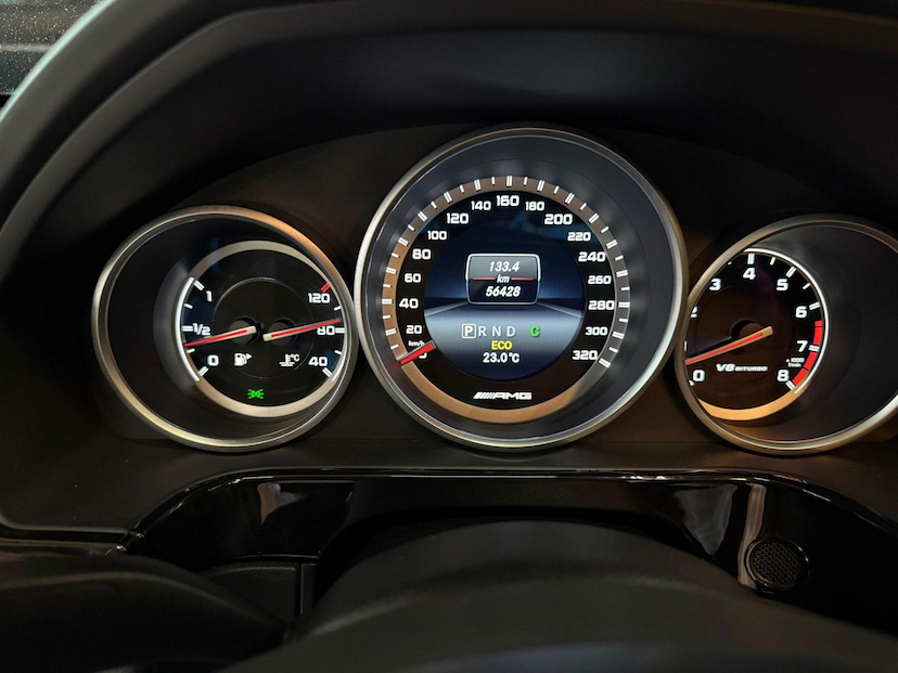 Foto do veículo MERCEDES-BENZ E 63 AMG  2014 56.428 KM 260.000,00