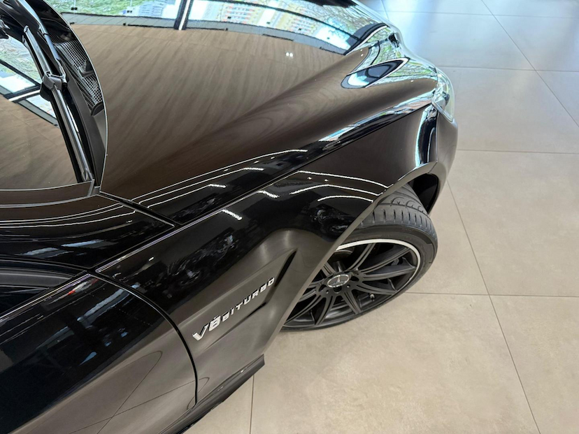 Foto do veículo MERCEDES-BENZ E 63 AMG  2014 56.428 KM 260.000,00