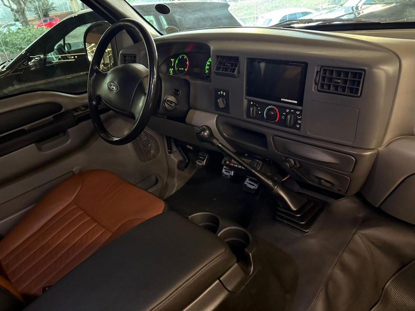 Foto do veículo FORD F-250  XLT W21 2011 238.720 KM 0,00