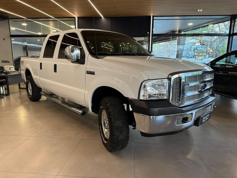 Foto do veículo FORD F-250  XLT W21 2011 238.720 KM 0,00
