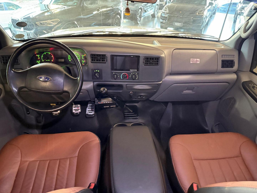 Foto do veículo FORD F-250  XLT W21 2011 238.720 KM 0,00
