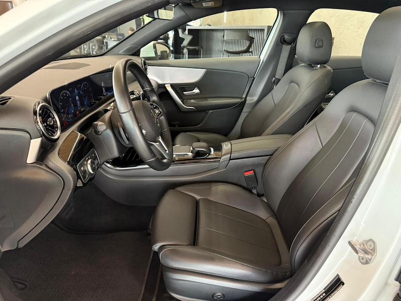 Foto do veículo MERCEDES-BENZ A 200 A200 SD HI 2020 62.875 KM 175.000,00
