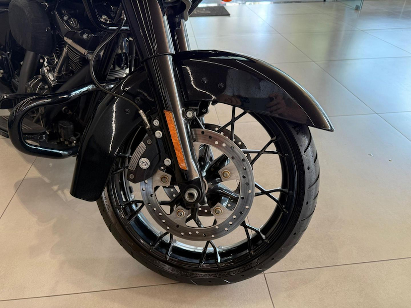 Foto do veículo HARLEY-DAVIDSON ROAD GLIDE LIMITED  GLIDE SPECIAL 2021 1.469 KM 129.000,00