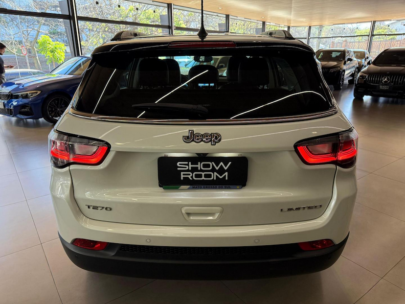 Foto do veículo JEEP COMPASS  LIMITED TF 2022 57.996 KM 0,00