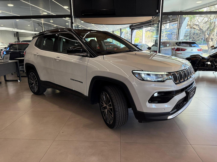 Foto do veículo JEEP COMPASS  LIMITED TF 2022 57.996 KM 0,00
