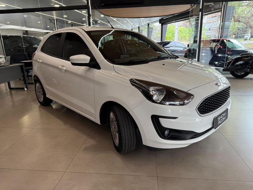Foto do veículo FORD KA  SE PLUS 1.0 HA C 2021 27.433 KM 53.000,00