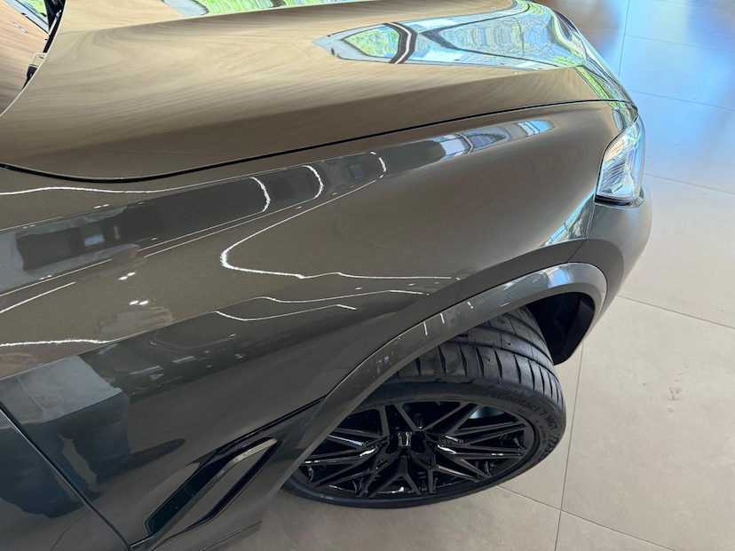 Foto do veículo BMW X6  M COMPETITION 2023 10.700 KM 820.000,00