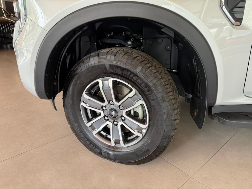 Foto do veículo FORD RANGER  XLT CABINE DUPLA DIESEL 2025 11.000 KM 280.000,00