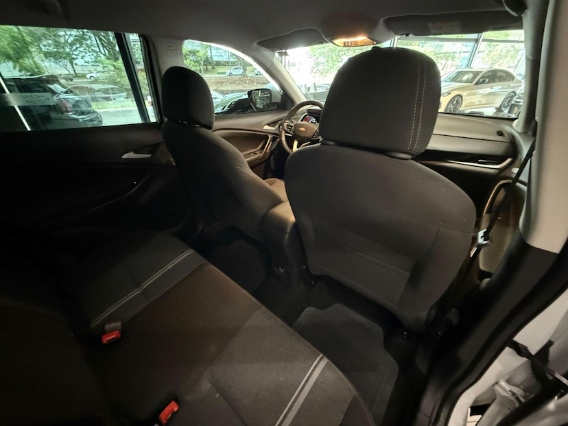 Foto do veículo CHEVROLET TRACKER  T A LT 2024 52.065 KM 100.000,00