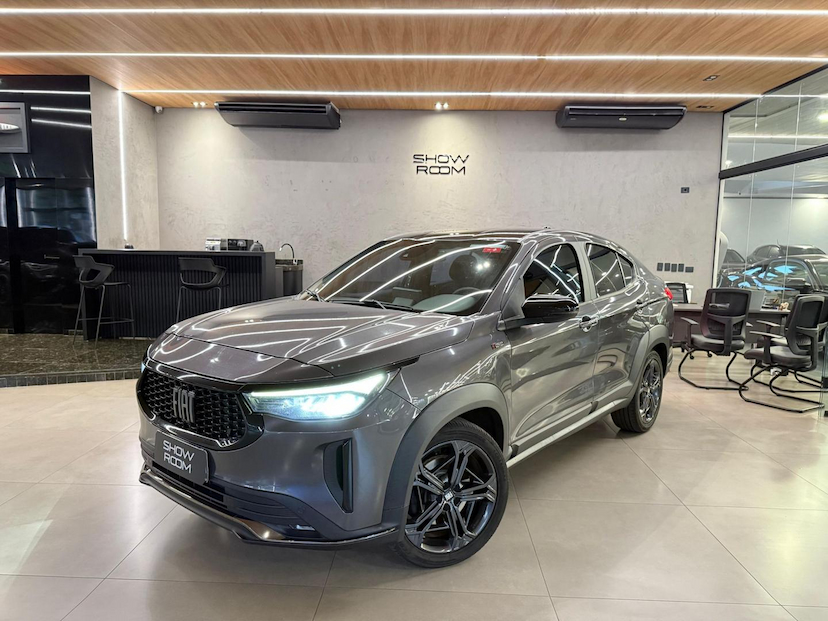 Foto do veículo FIAT FASTBACK  TURBO 270 2023 87.815 KM 109.000,00