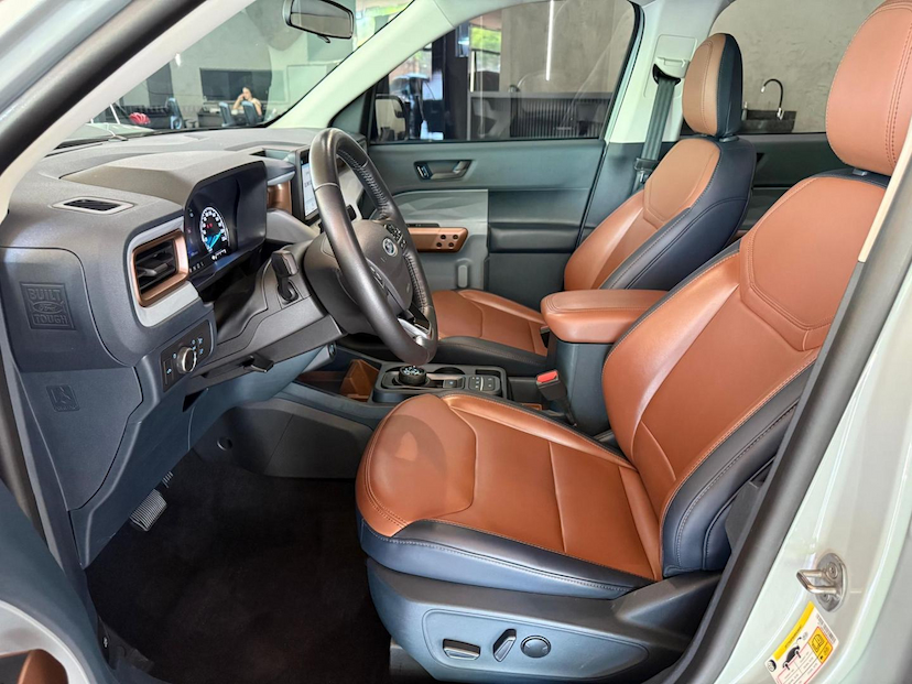 Foto do veículo FORD MAVERICK  CD4GLRT 2022 31.021 KM 175.000,00