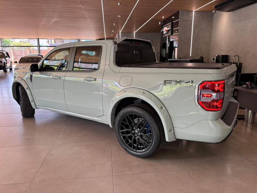 Foto do veículo FORD MAVERICK  CD4GLRT 2022 31.021 KM 175.000,00