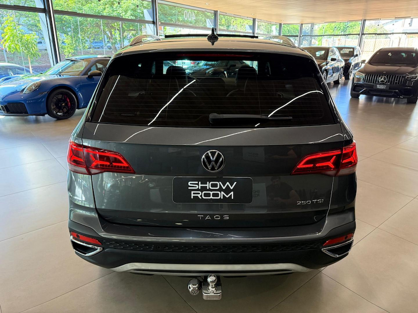 Foto do veículo VOLKSWAGEN TAOS  HL TSI 2022 58.968 KM 145.000,00