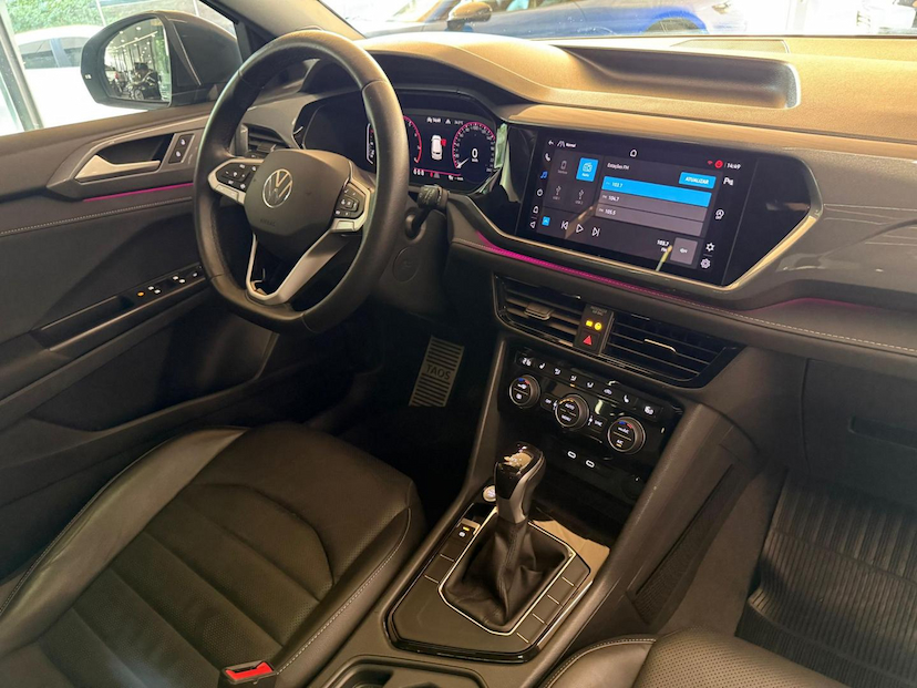 Foto do veículo VOLKSWAGEN TAOS  HL TSI 2022 58.968 KM 145.000,00