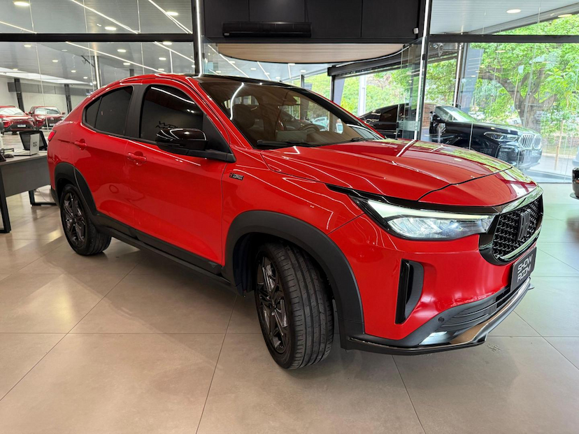 Foto do veículo FIAT FASTBACK  TURBO 270 2023 24.500 KM 119.000,00