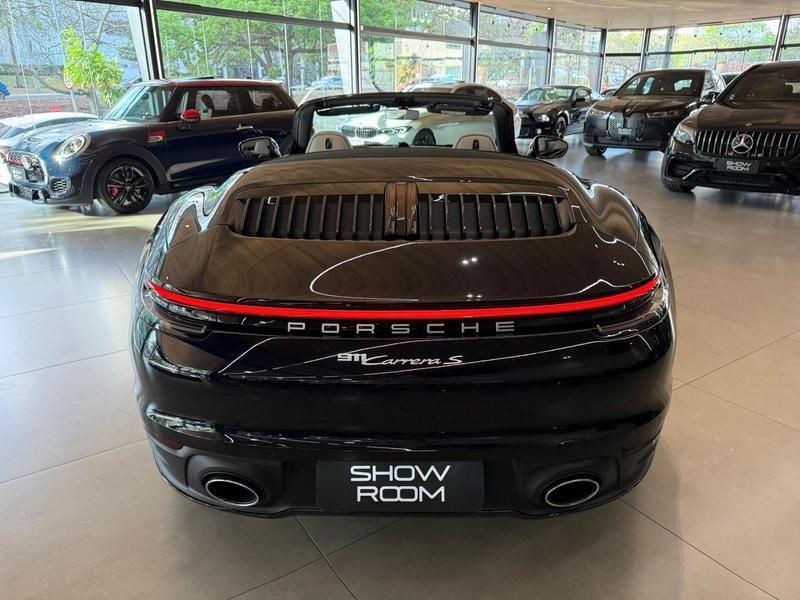 Foto do veículo PORSCHE 911  3.0 24V H6 GASOLINA CARRERA S PDK 2024 4.716 KM 1.000.000,00