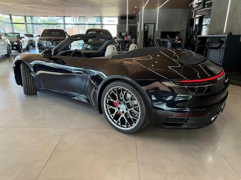 Foto do veículo PORSCHE 911  3.0 24V H6 GASOLINA CARRERA S PDK 2024 4.716 KM 1.000.000,00