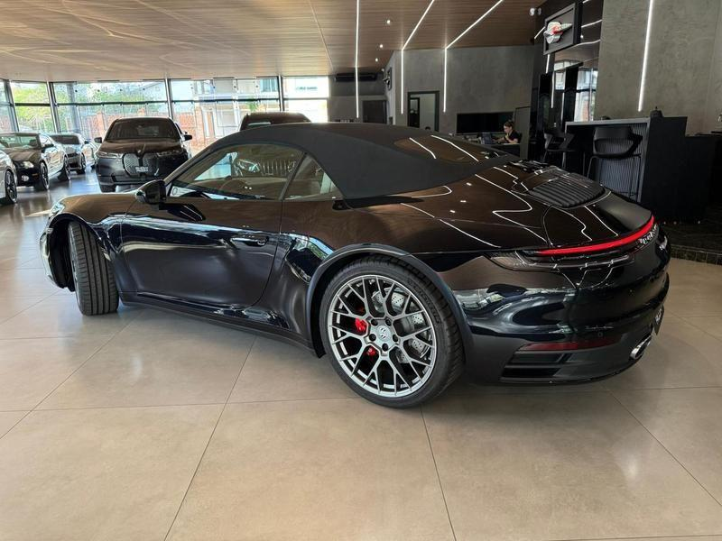 Foto do veículo PORSCHE 911  3.0 24V H6 GASOLINA CARRERA S PDK 2024 4.716 KM 1.000.000,00
