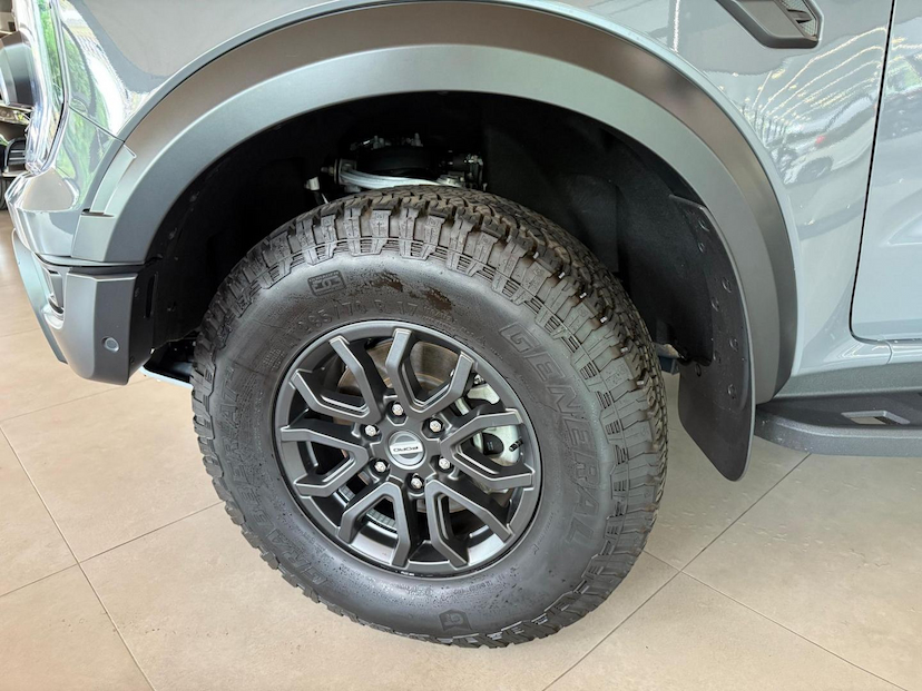 Foto do veículo FORD RANGER  RAPCD3G4A 2024 22.000 KM 430.000,00