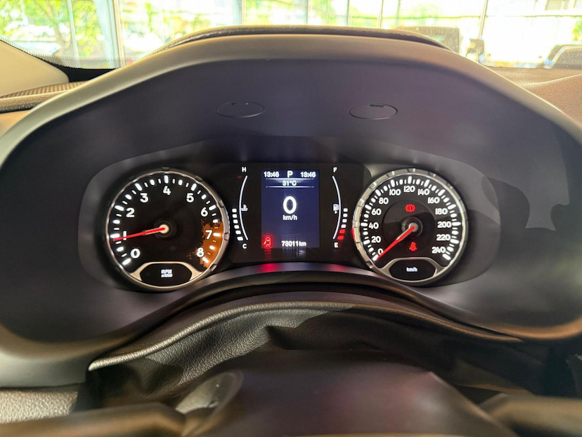 Foto do veículo JEEP RENEGADE  LNGTD AT 2018 73.011 KM 70.000,00