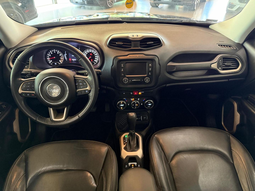 Foto do veículo JEEP RENEGADE  LNGTD AT 2018 73.011 KM 70.000,00