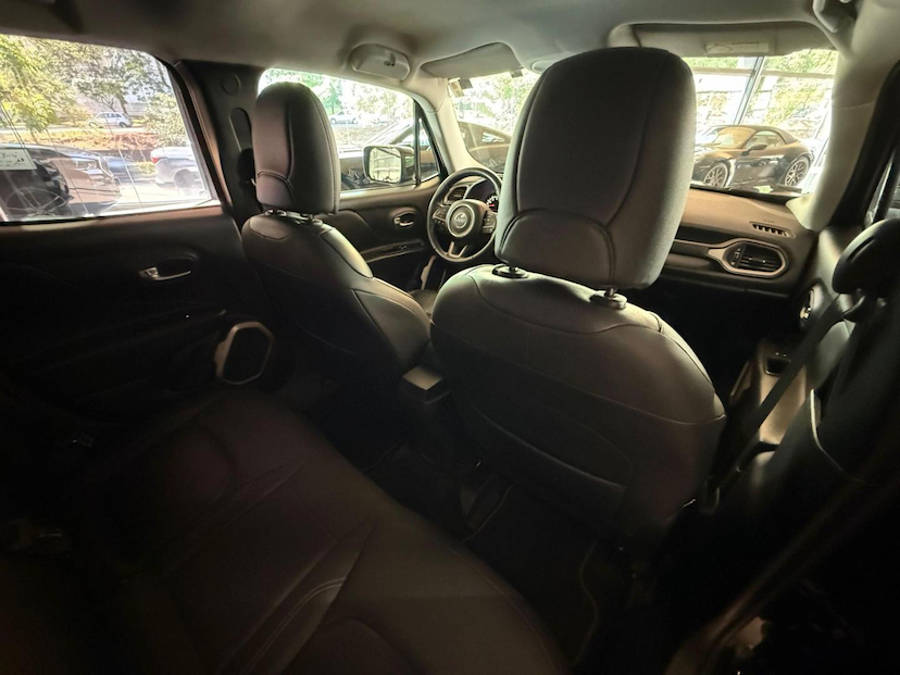 Foto do veículo JEEP RENEGADE  LNGTD AT 2018 73.011 KM 70.000,00