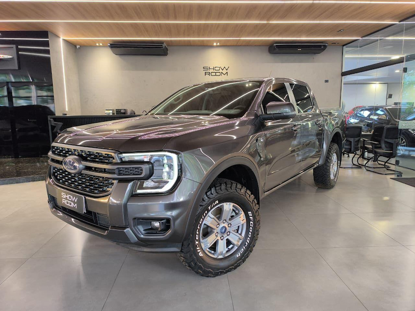 Foto do veículo FORD RANGER  XLSCD3D4A 2024 32.304 KM 239.000,00