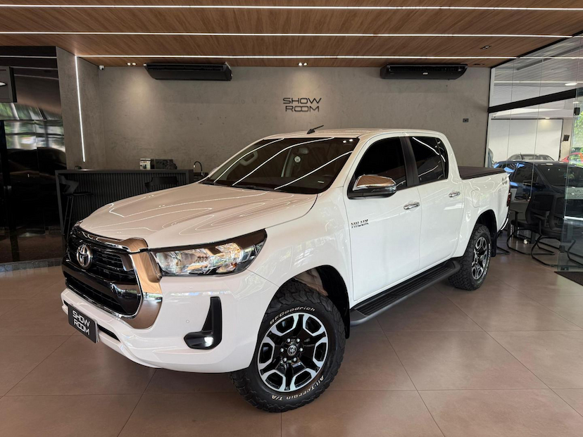 Foto do veículo TOYOTA HILUX  CDSRVA4FD 2024 40.580 KM 244.000,00