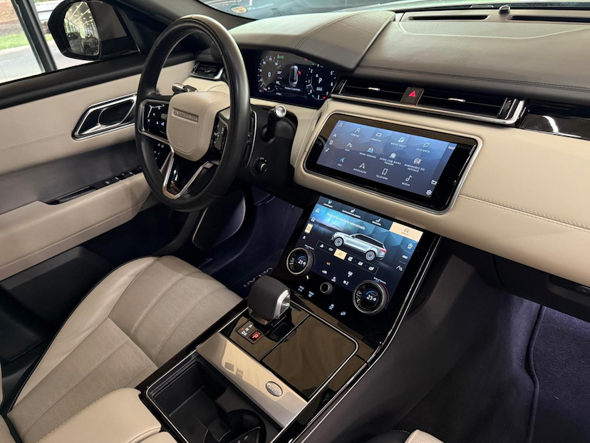 Foto do veículo LAND ROVER RANGE ROVER VELAR P340 SE RDYN 2021 51.000 KM 389.000,00
