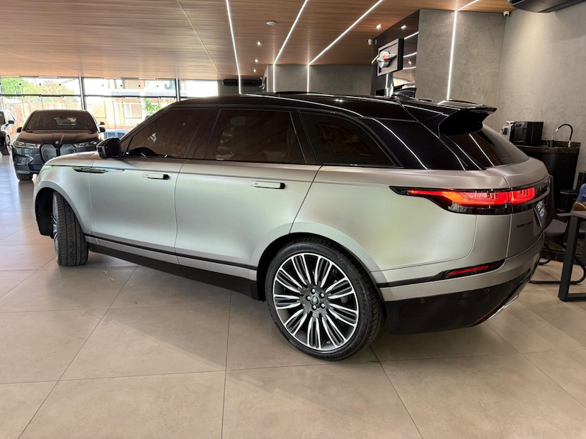 Foto do veículo LAND ROVER RANGE ROVER VELAR P340 SE RDYN 2021 51.000 KM 389.000,00