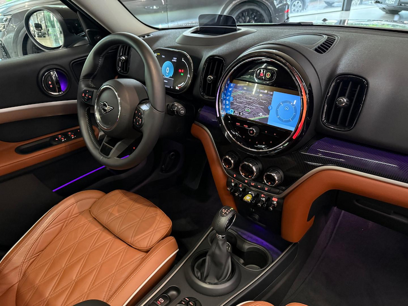 Foto do veículo MINI COUNTRYMAN  PHEV 2024 6.554 KM 249.000,00