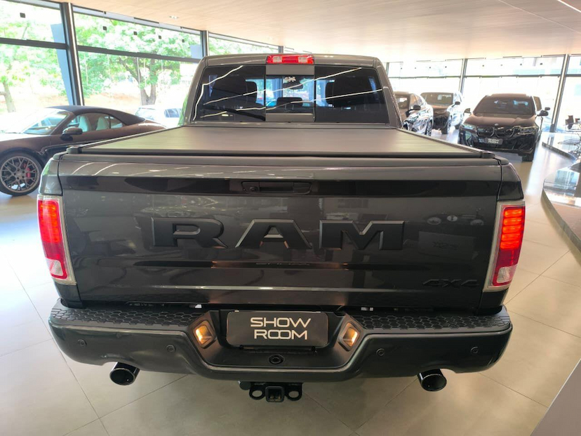Foto do veículo RAM CLASSIC  LAIE 2023 21.300 KM 299.000,00