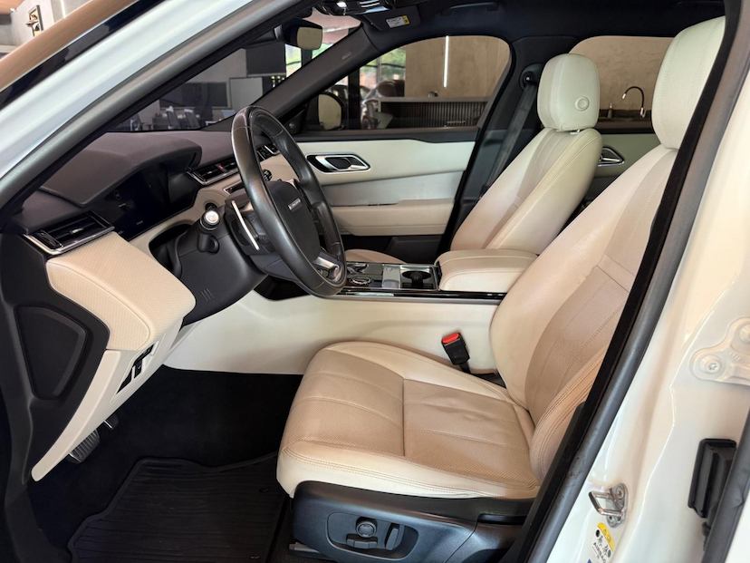 Foto do veículo LAND ROVER RANGE ROVER LR VELAR P300 SE RDYN 2020 42.352 KM 310.000,00