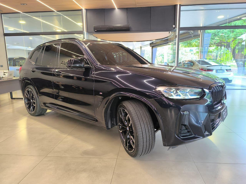 Foto do veículo BMW X3  M40I 2022 28.518 KM 399.000,00