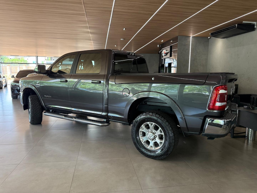 Foto do veículo RAM 2500  LARAMIE 2022 66.078 KM 355.000,00