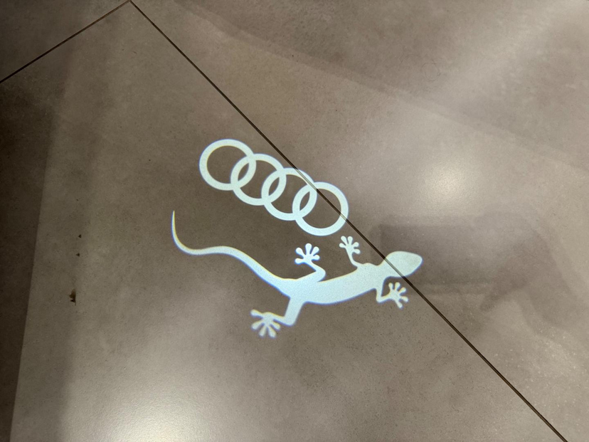 Foto do veículo AUDI Q5  SB P-HIBRIDO 2023 45.000 KM 279.000,00