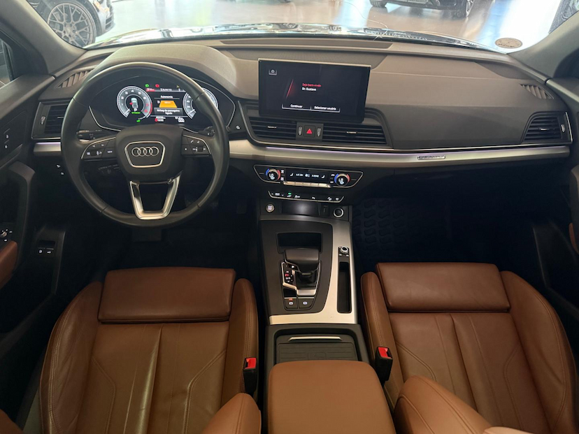 Foto do veículo AUDI Q5  SB P-HIBRIDO 2023 45.000 KM 279.000,00