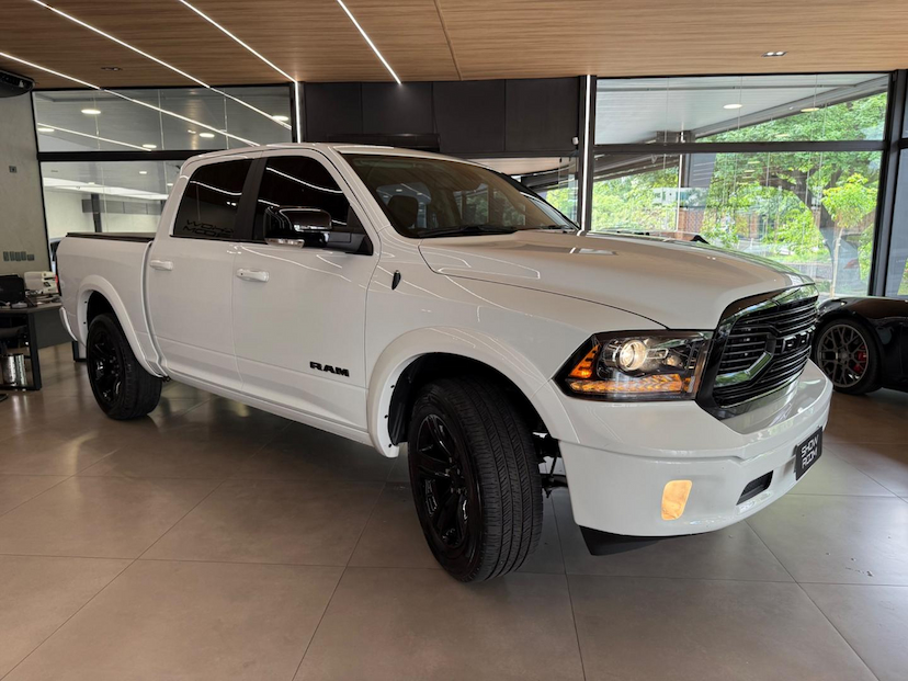 Foto do veículo RAM CLASSIC  LAIE 2023 38.490 KM 289.000,00