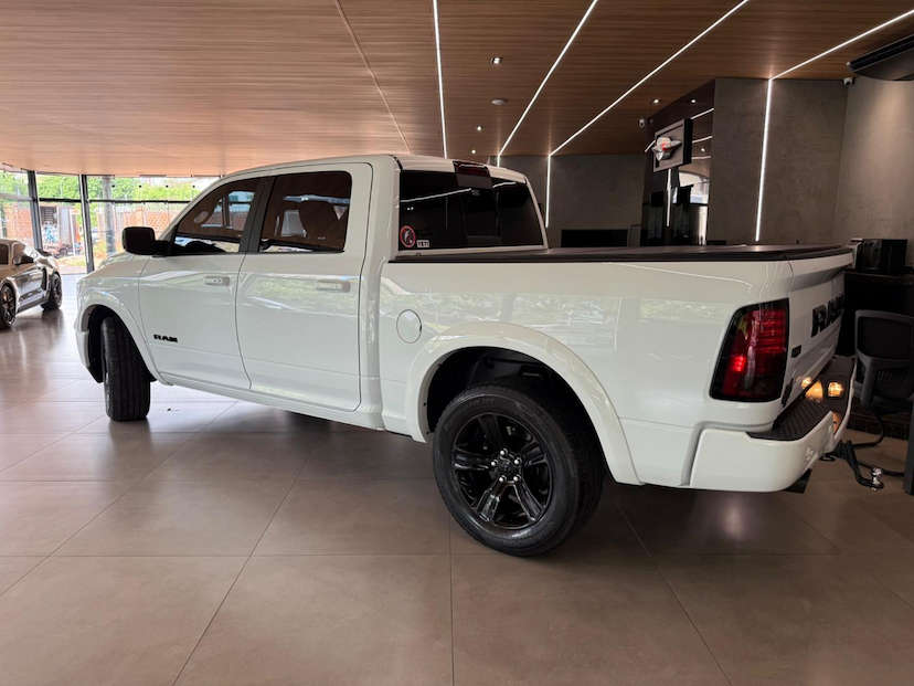 Foto do veículo RAM CLASSIC  LAIE 2023 38.490 KM 289.000,00
