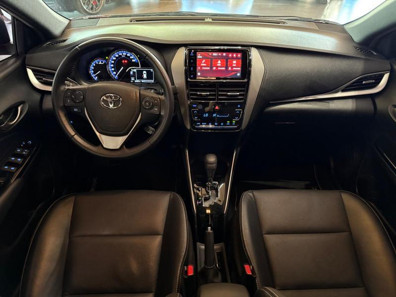 Foto do veículo TOYOTA YARIS  HA XS 15CNT 2021 8.362 KM 90.000,00