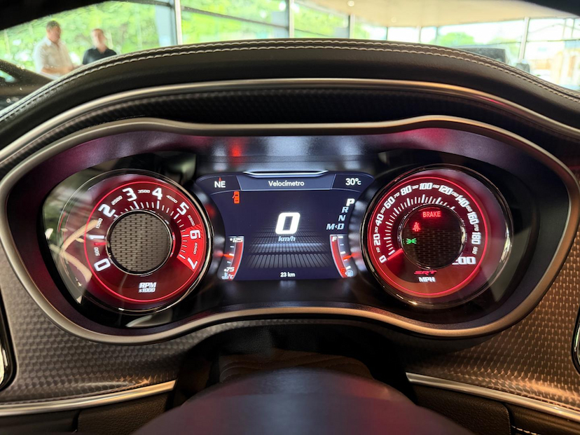 Foto do veículo DODGE CHALLENGER  SRT HELLCAT JAILBREAK 2023 100 KM 1.390.000,00