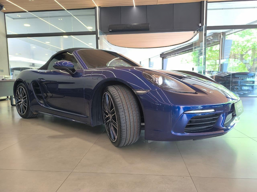 Foto do veículo PORSCHE BOXSTER  2020 26.300 KM 485.000,00