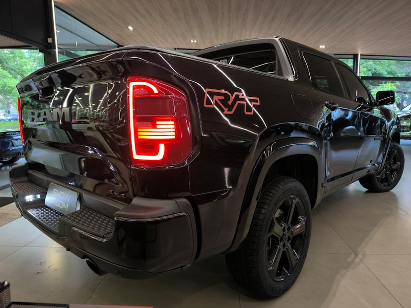 Foto do veículo RAM RAMPAGE PAGE RT GAS 2024 25.608 KM 199.000,00