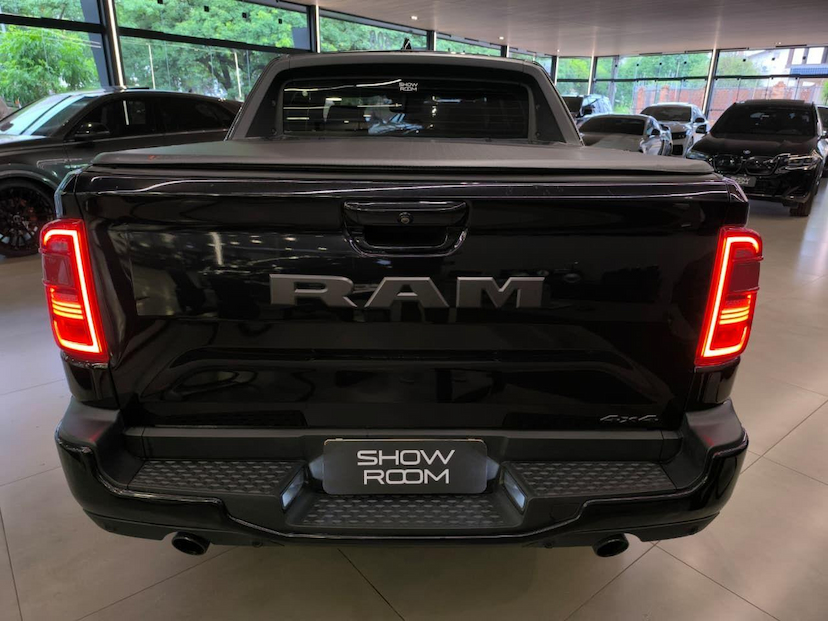 Foto do veículo RAM RAMPAGE PAGE RT GAS 2024 25.608 KM 199.000,00