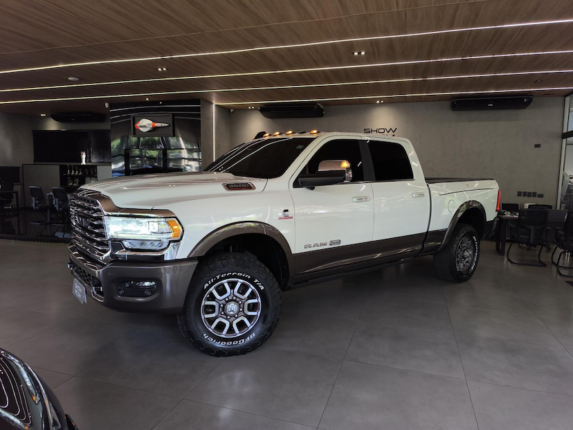 Foto do veículo RAM 3500  LONGHORN 6.7D 2022 73.209 KM 379.000,00